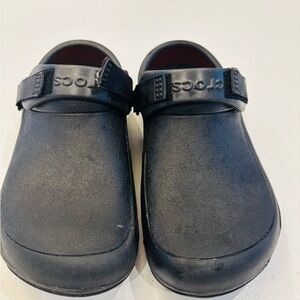 CROCS Bistro Pro literide clogs, a slip resistant size 7 wide